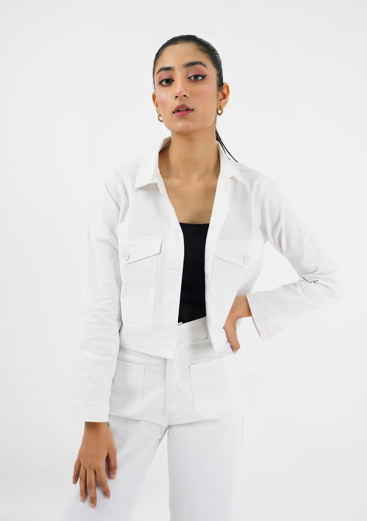 Cropped Jacket - white