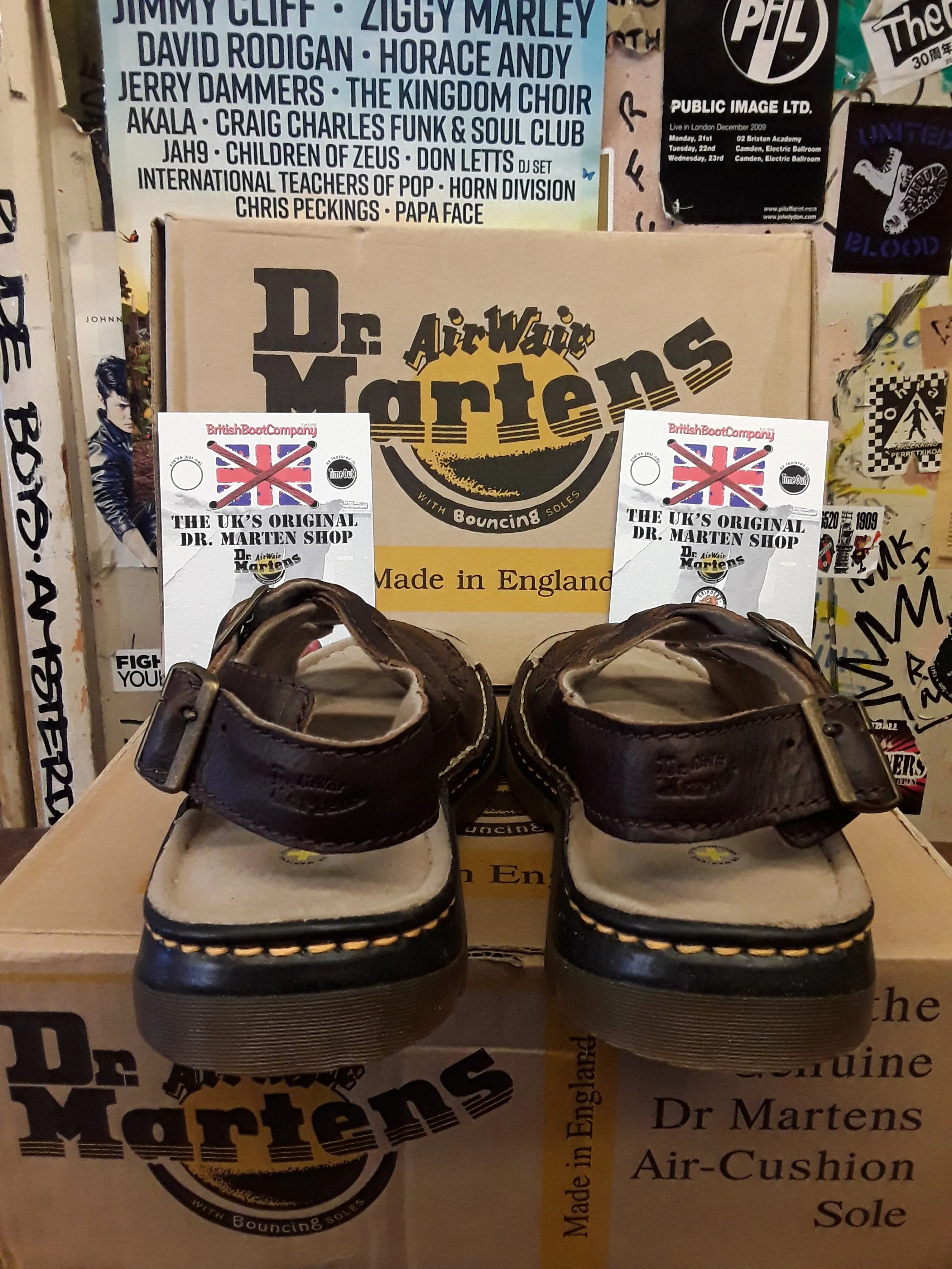 Dr Martens 8B85 Sandal Bark Size 9