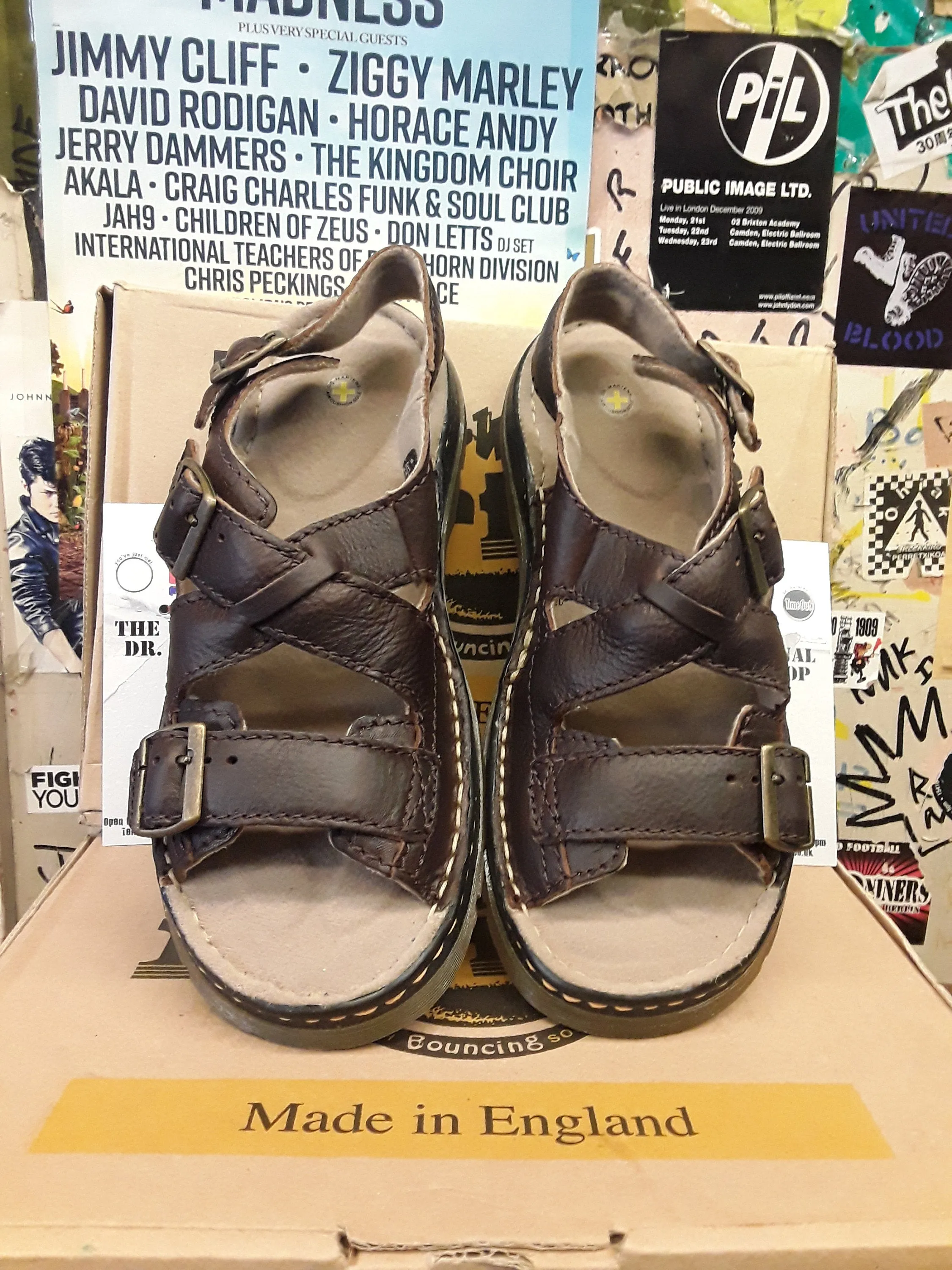 Dr Martens 8B85 Sandal Bark Size 9