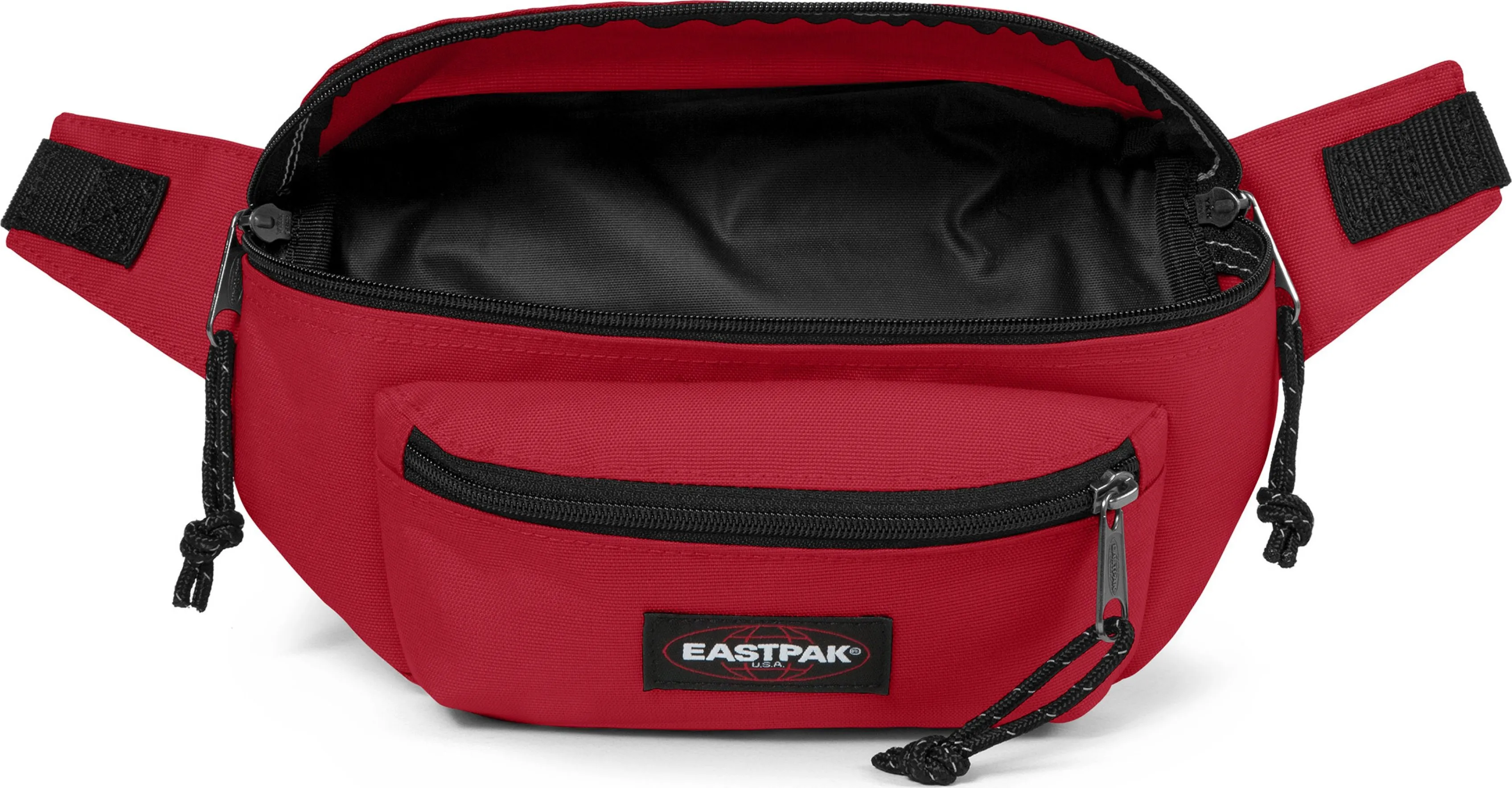 Eastpak Doggy Bag Scarlet Red | Buy Eastpak Doggy Bag Scarlet Red here | Outnorth