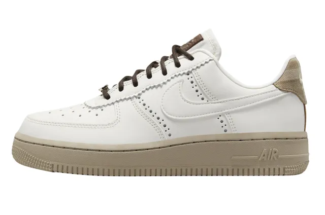 NIKE AIR FORCE 1 LOW BROGUE SAIL