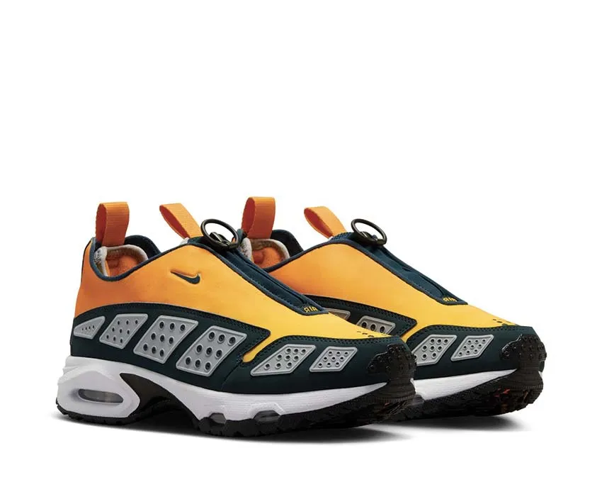 Nike Air Max SNDR W Canyon Gold