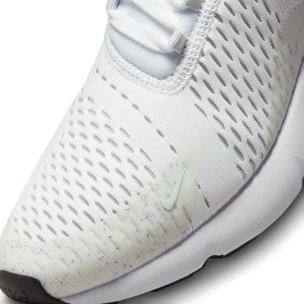 Nike - Men - Air Max 270 - White/Sanddrift