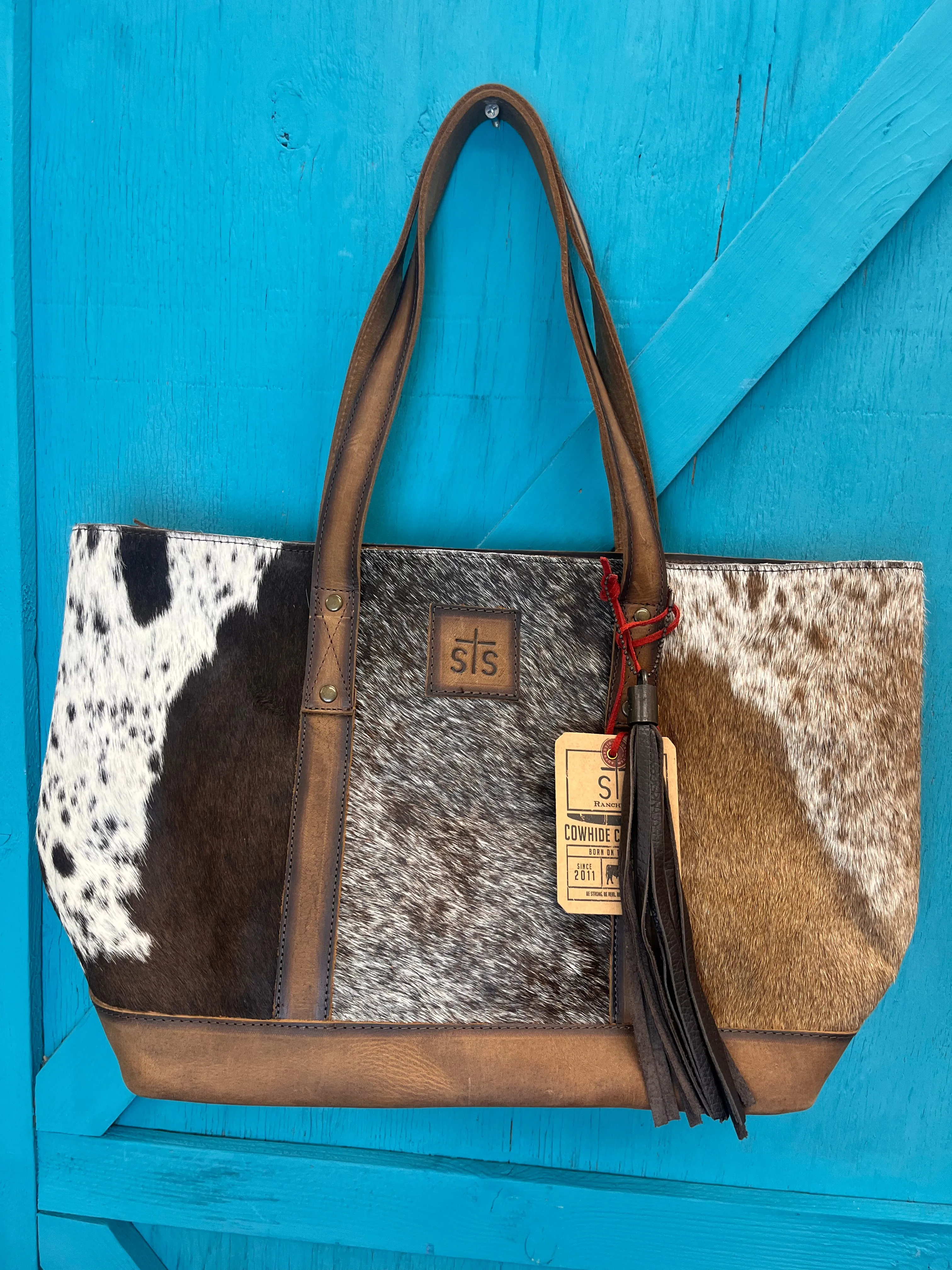 STS Cowhide Hair-On Cheyenne Concealed Carry Tote Purse STS31119